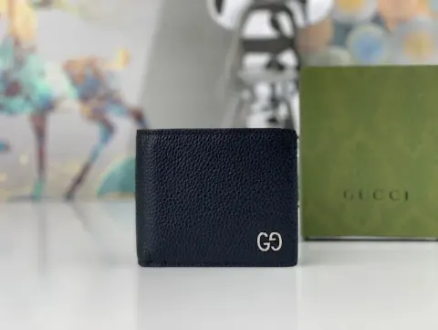 Gucci Wallet option 15