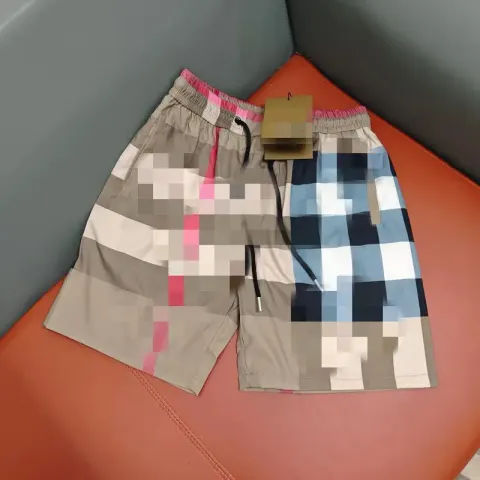 Burberry Shorts option V0112 Khakis