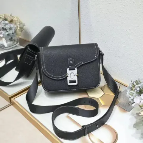 DIOR Oblique option Black cowhide