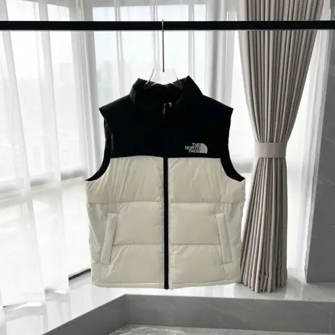 TNF Vest option Milky white