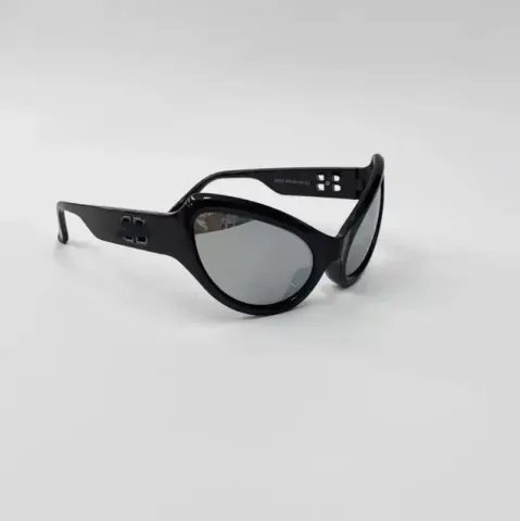 Balenciaga Sunglasses option Deep gray frame mercury