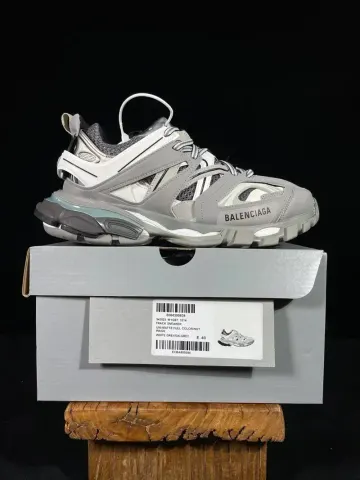 Balenciaga Track Sneakers option Three generations of dark gray white 71214