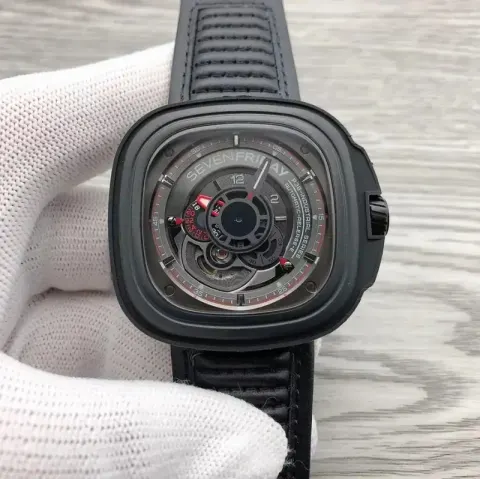 SevenFriday Watch option P3B-01