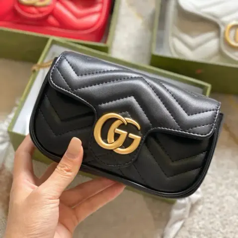 Gucci GG Marmont option 17cm black