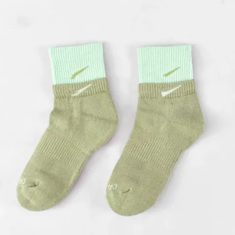 Nike Socks option [middle tube] bean green-light green