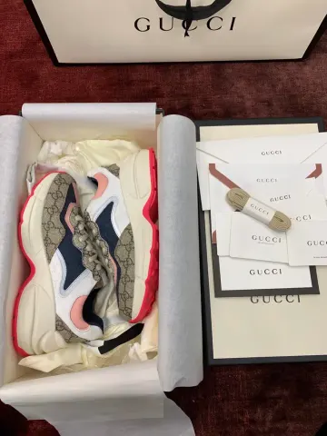 Gucci Ace option 18