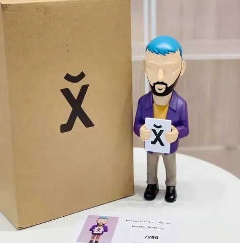 Mighty Jaxx Danil Yad Fashion Designer option Lebedev