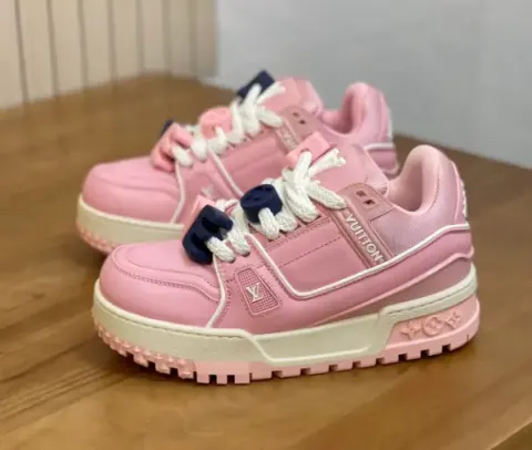 LV Trainer x Swarovski Shoes option 05