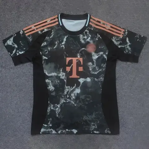 24-25 Napoli Fans Version Jersey option 24-25 Bayern away game