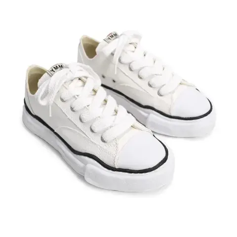 Mihara Trainers option Canvas white low cut
