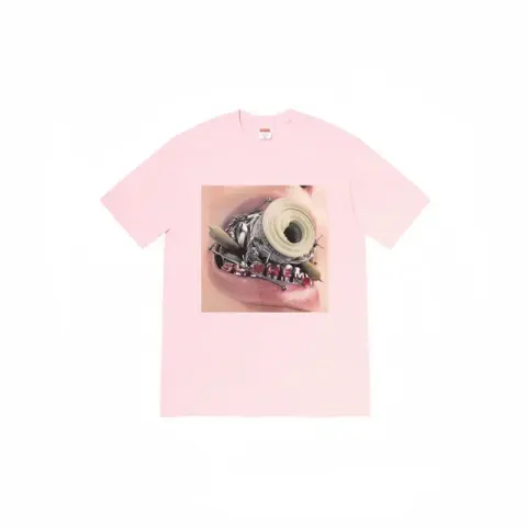 Supreme Burberry Tee option 1
