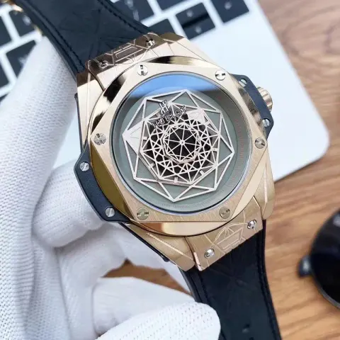 Hublot Big Bang Sang Bleu option Rose Gold  Grey Plate  Black Belt