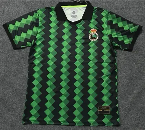Legia Warszawa 24/25 Away Jersey option Santander
