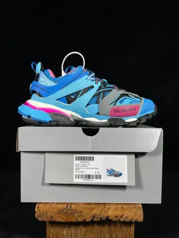 Balenciaga Track Sneakers option Three generations of sapphire blue 54162