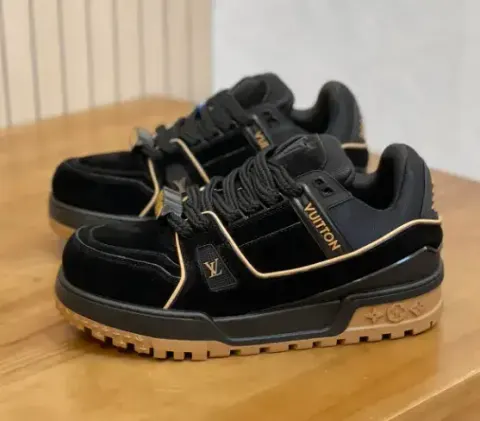 LV Trainer x Swarovski Shoes option 01