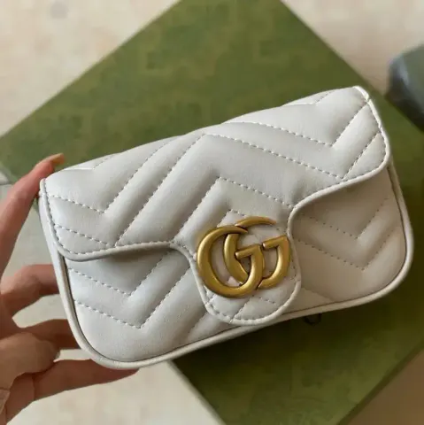 Gucci GG Marmont option 17cm white