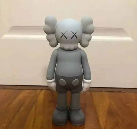 Kaws Figure option 20cm8 inch prototype gray