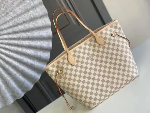 Louis Vuitton Neverfull MM Bag option Size: 31x28.5x17cm