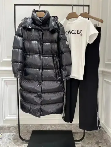 Moncler Hanoverian Coat option Black