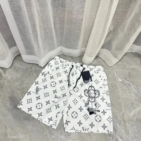 Burberry Shorts option V0052 White