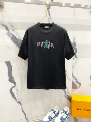 DIOR Tee option 31