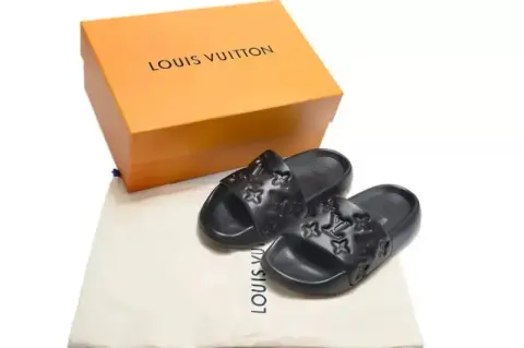 LV Waterfront Shoes option black