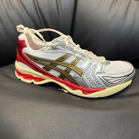 Asics Gel-Kayano 14 option 1203A692-100