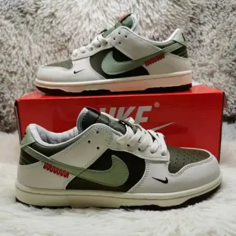 Dunk SB Court Purple Shoes option year of the snake white green