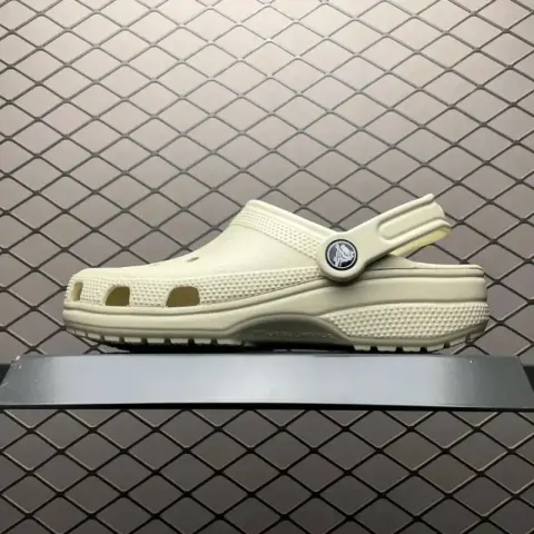 Crocs Scrap Shoes option 1