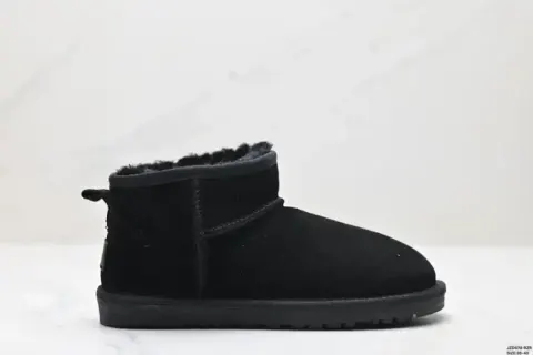 UGG Shoes option 2