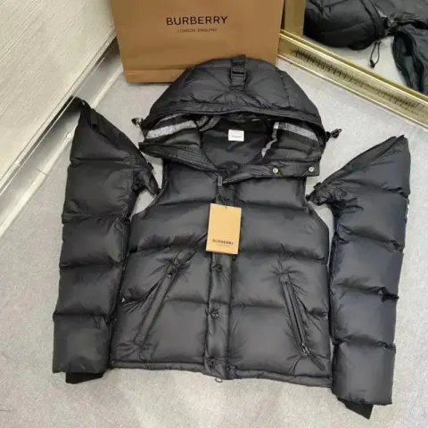 Burberry Decoded Jacket option black