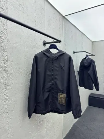 LV Monogram FW22 Jacket option black