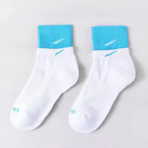 Nike Socks option [middle tube] white-light blue