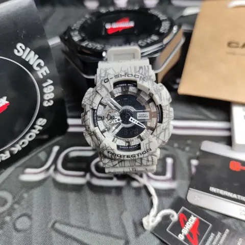 G-SHOCK Casio GA-110GW-7AER Watch option Gray stripe