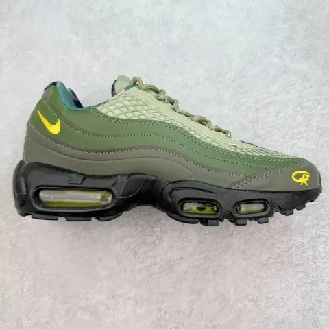 Air Max 95 OG Neon option No. 31