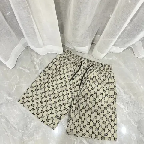 Burberry Shorts option 2317 khakis