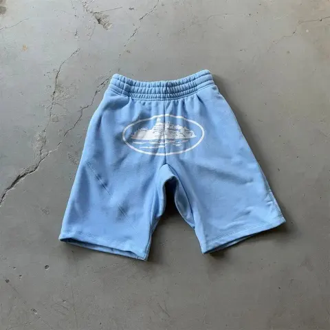 Corteiz Short option 002/White Printing light blue