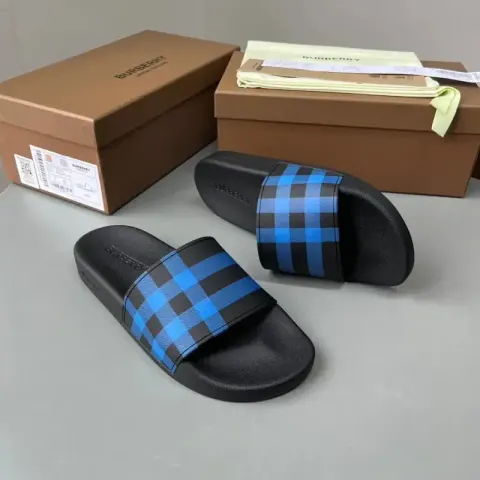 Burberry Slides option No. 2
