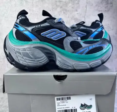 Balenciaga 10XL Shoes White option 10XL 1143 black green