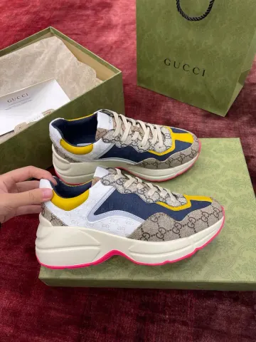 Gucci Ace option 15