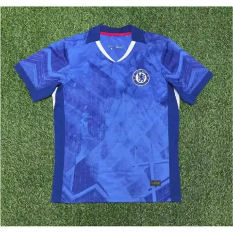 Manchester City 24/25 T-Shirt option 2526 at home to Chelsea