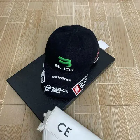 Balenciaga Cap option Multicolor embroidery black