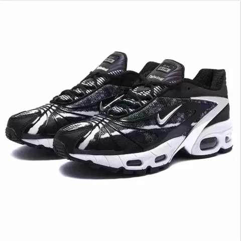 Skepta x Nike Air Max Tailwind option 7