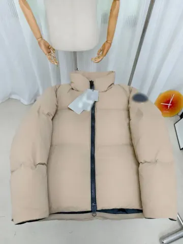 Canada Goose Lawrence Puffer Jacket option desert color