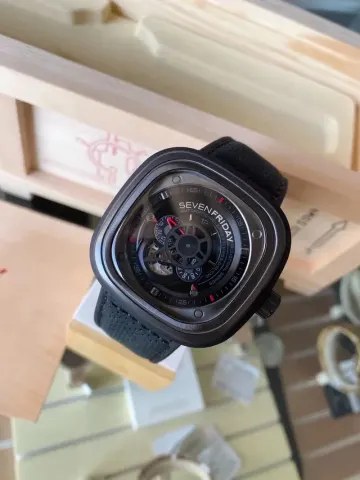 SevenFriday Watch option P3/01
