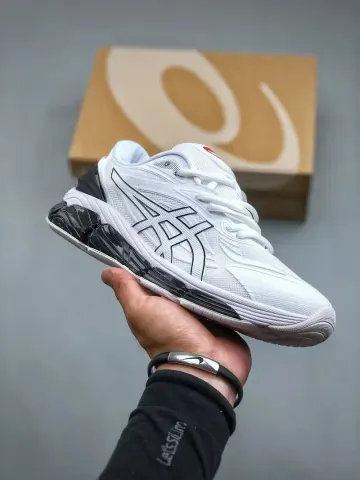 CP Company x Gel Quantum 360 option 9