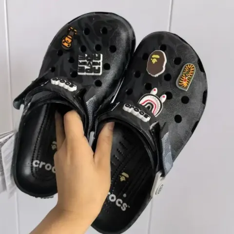 Crocs x Bape Shoes option Black