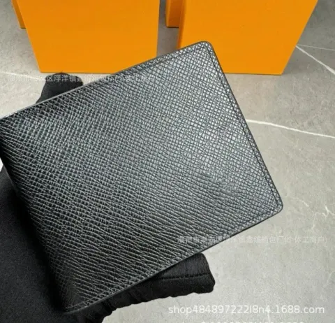 LV Wallet Flowers option Saffiano