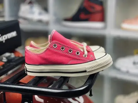 Converse Basic And CDG option red powder low side