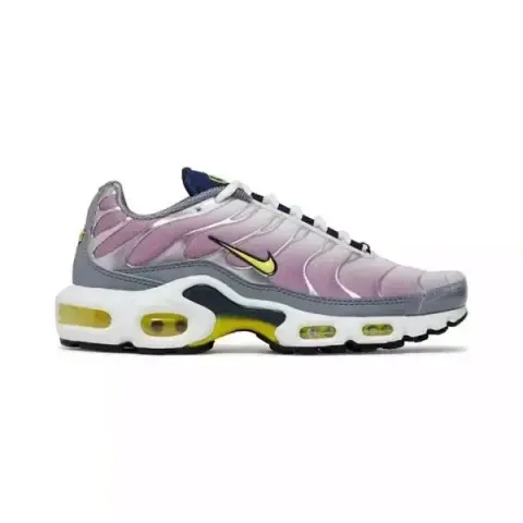 Nike TN All Black Shoes option VioletDustHighVoltage